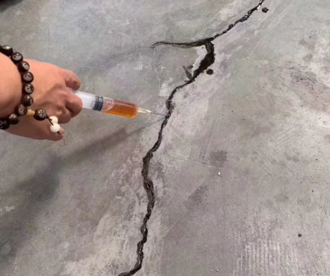 青松乡混凝土裂缝修补技术详解​