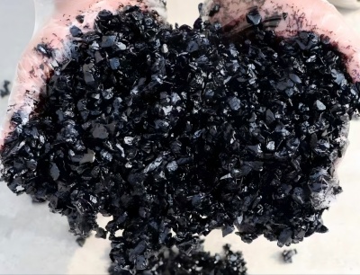 青松乡沥青冷补料（沥青砂）的优势特点与施工流程解析